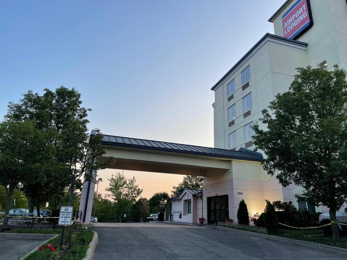 Airport Lodging Pittsburgh Airport Hotel Coraopolis Exterior photo